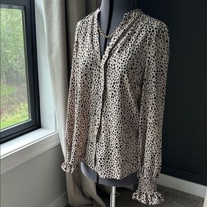 NWT Vine & Love Black and Cream Animal Print Blouse